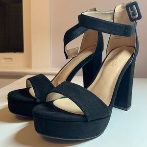 PLATFORM 5 inch BLACK HEELS - 9.5